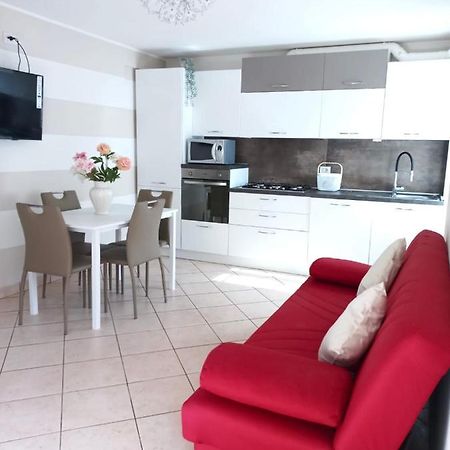 Vicolo 11 Apartment Calmasino Ngoại thất bức ảnh